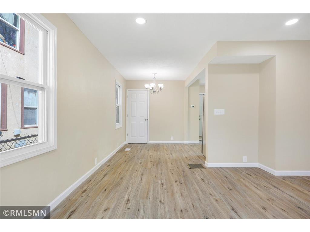 853 Conway Street Saint Paul MN 55106 7090232 image7