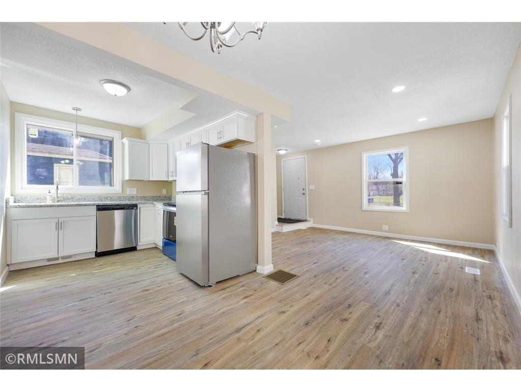 853 Conway Street Saint Paul MN 55106 7090232 image8
