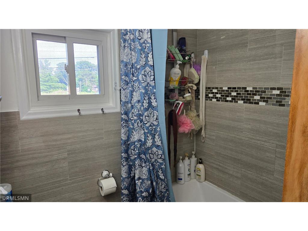 8530 Penn Avenue S Bloomington MN 55431 7054622 image29