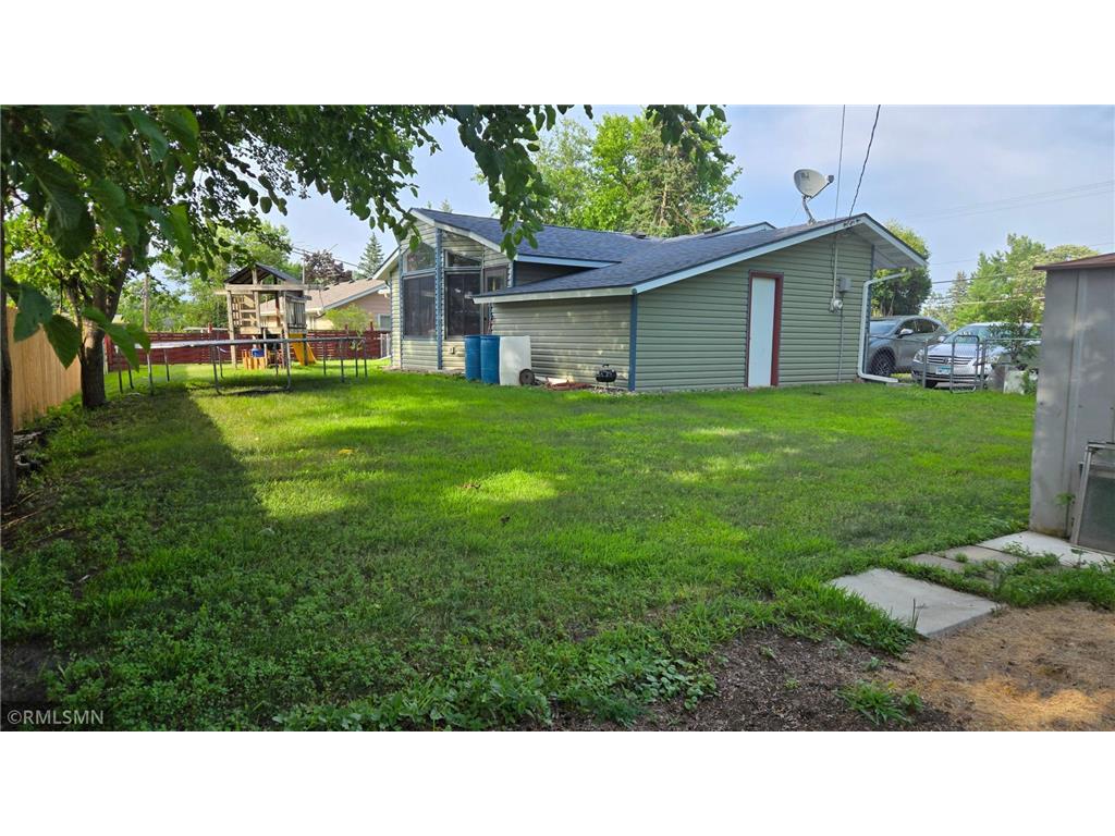 8530 Penn Avenue S Bloomington MN 55431 7054622 image8