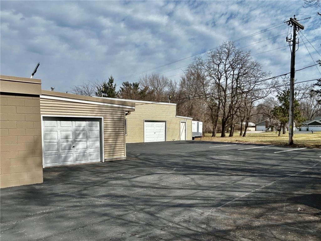 8535 Central Avenue NE Blaine MN 55434 7046926 image15