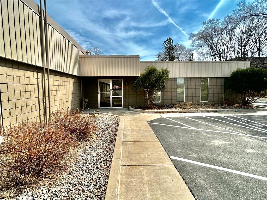 8535 Central Avenue NE Blaine MN 55434 7046926 image2