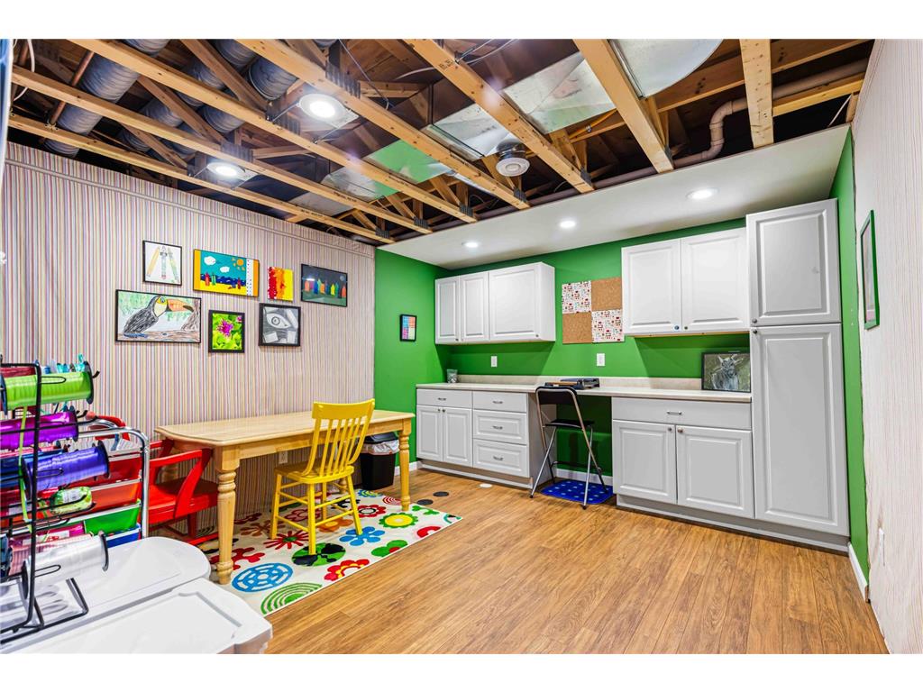 854 32nd Street S Moorhead MN 56560 7075664 image38