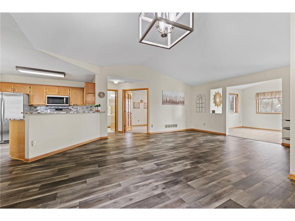 8540 Stratford Lane Brooklyn Park MN 55443 7022738 image10