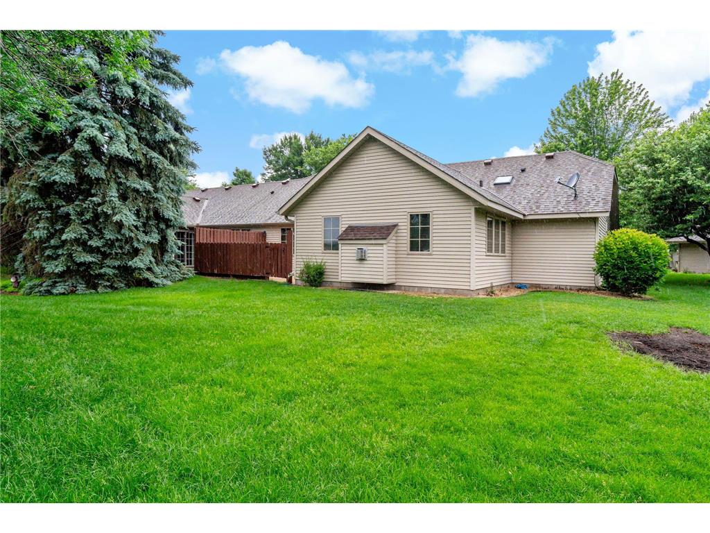 8541 Inverness Lane N Brooklyn Park MN 55443 7090894 image3