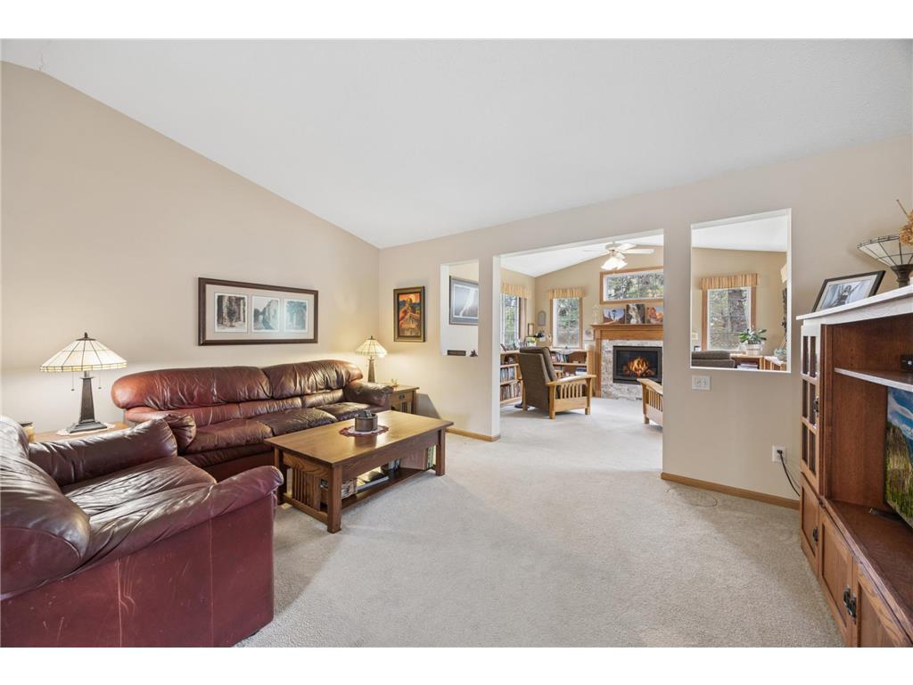 8541 Stratford Lane Brooklyn Park MN 55443 7067320 image6