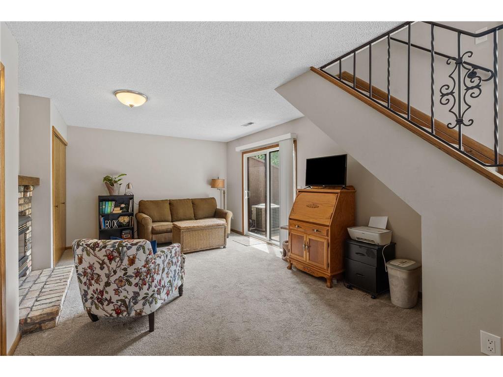 8545 Maplebrook Parkway N Brooklyn Park MN 55445 7103844 image10