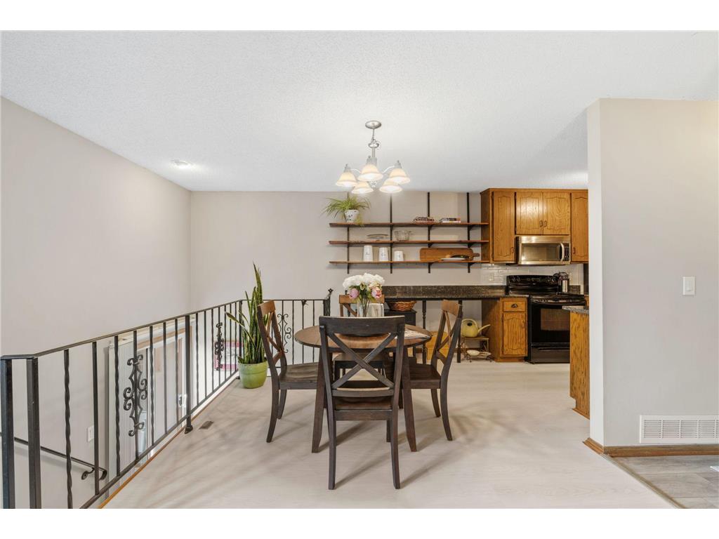 8545 Maplebrook Parkway N Brooklyn Park MN 55445 7103844 image3