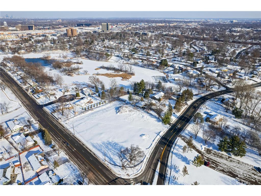 8545 Penn Avenue S Bloomington MN 55431 6641244 image2