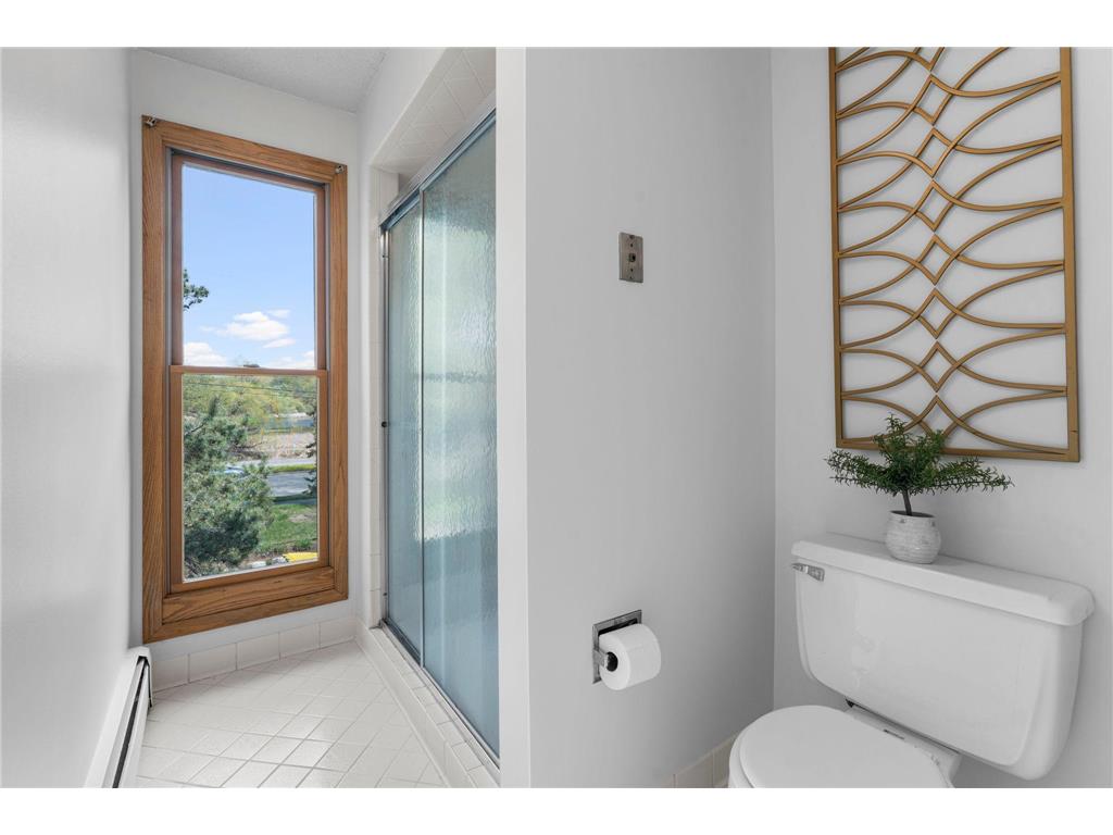 8549 Irwin Road #239 Bloomington MN 55437 7063213 image22