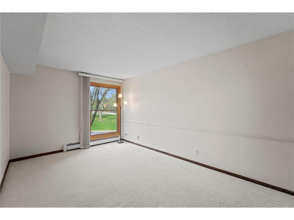 8549 Irwin Road #239 Bloomington MN 55437 7063213 image23