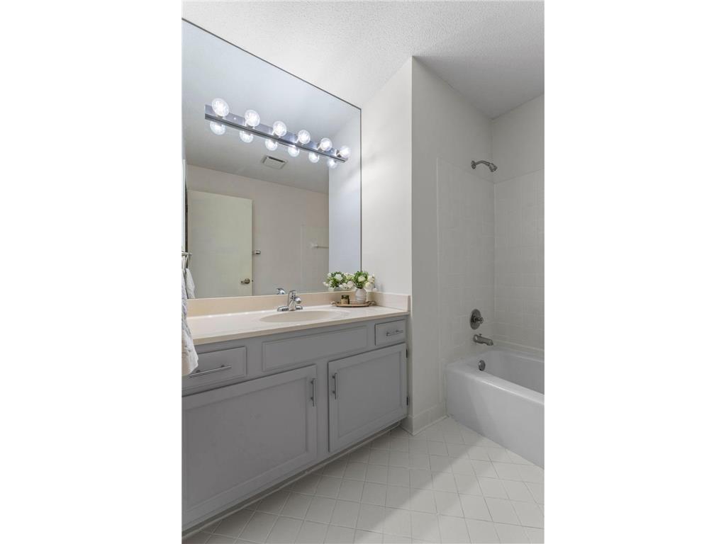 8549 Irwin Road #239 Bloomington MN 55437 7063213 image26