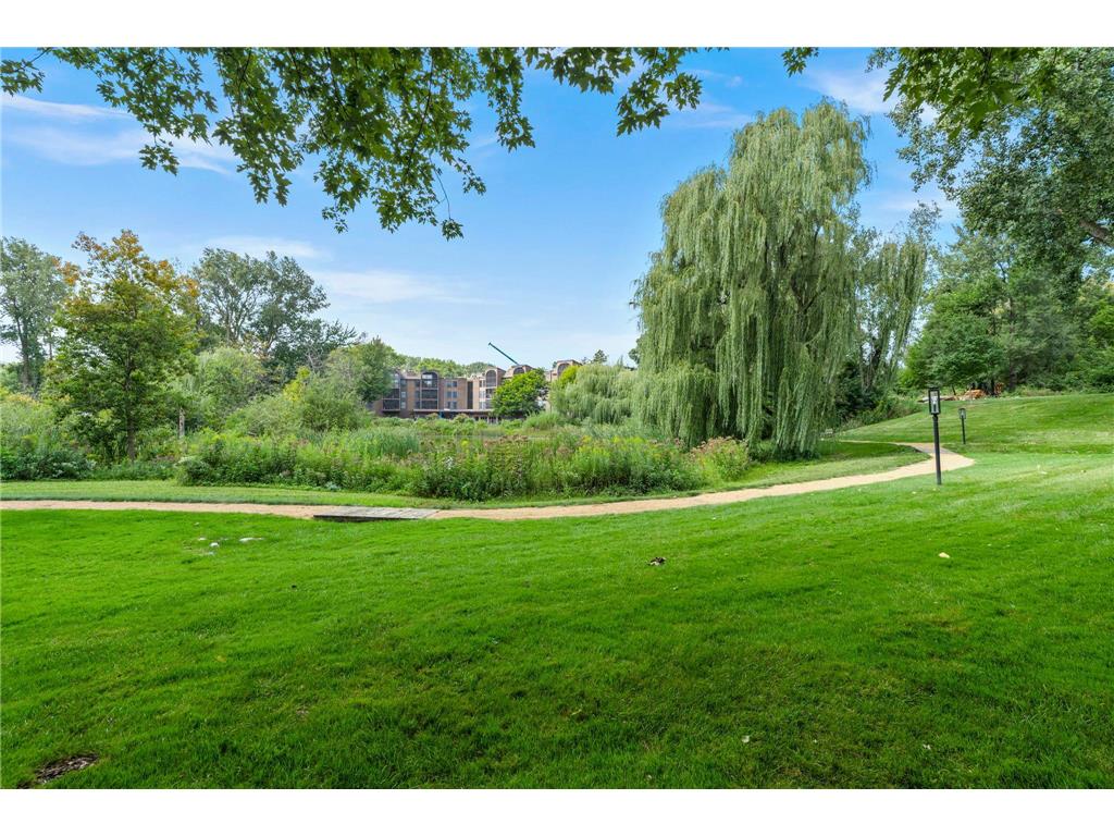 8549 Irwin Road #239 Bloomington MN 55437 7063213 image47