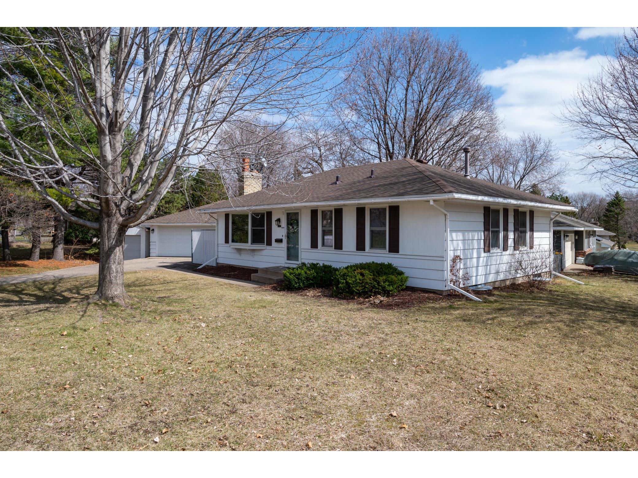 8549 Poplar Bridge Road, Bloomington, MN 55437 MLS 5733167 Edina