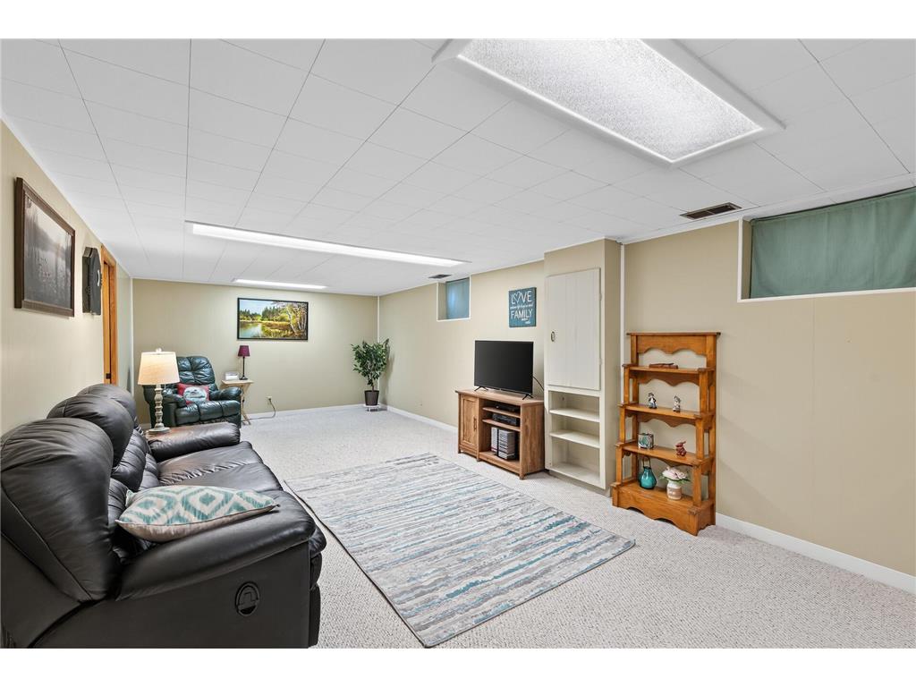 8549 Russell Avenue S Bloomington MN 55431 6822827 image17