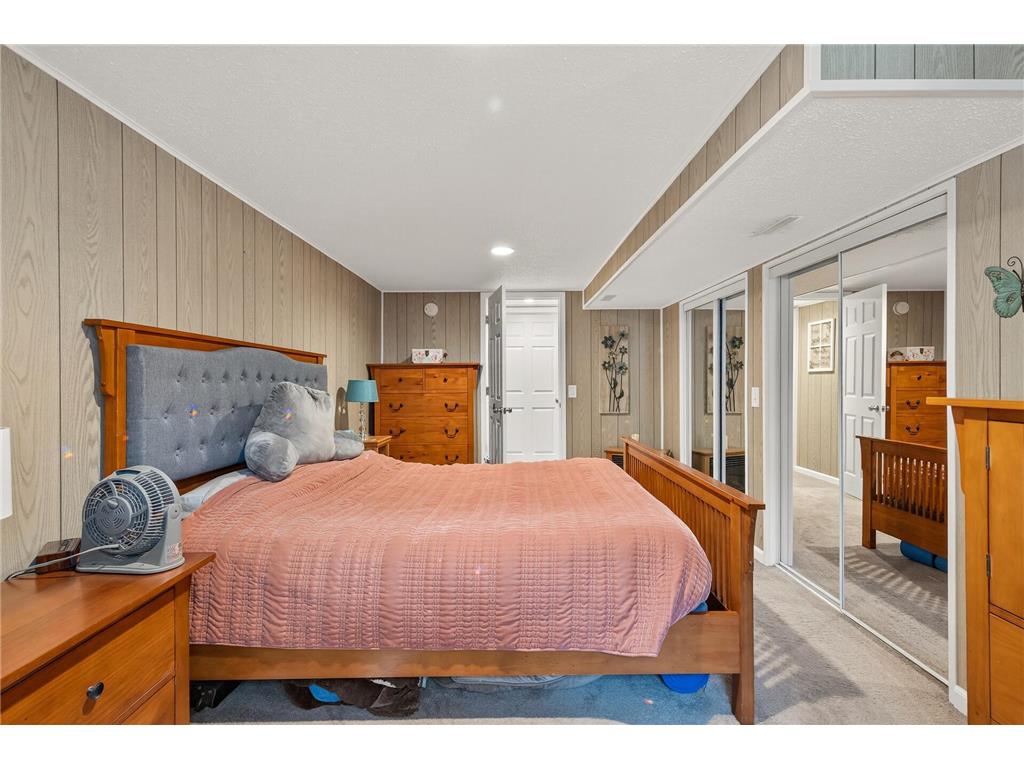 8549 Russell Avenue S Bloomington MN 55431 6822827 image23