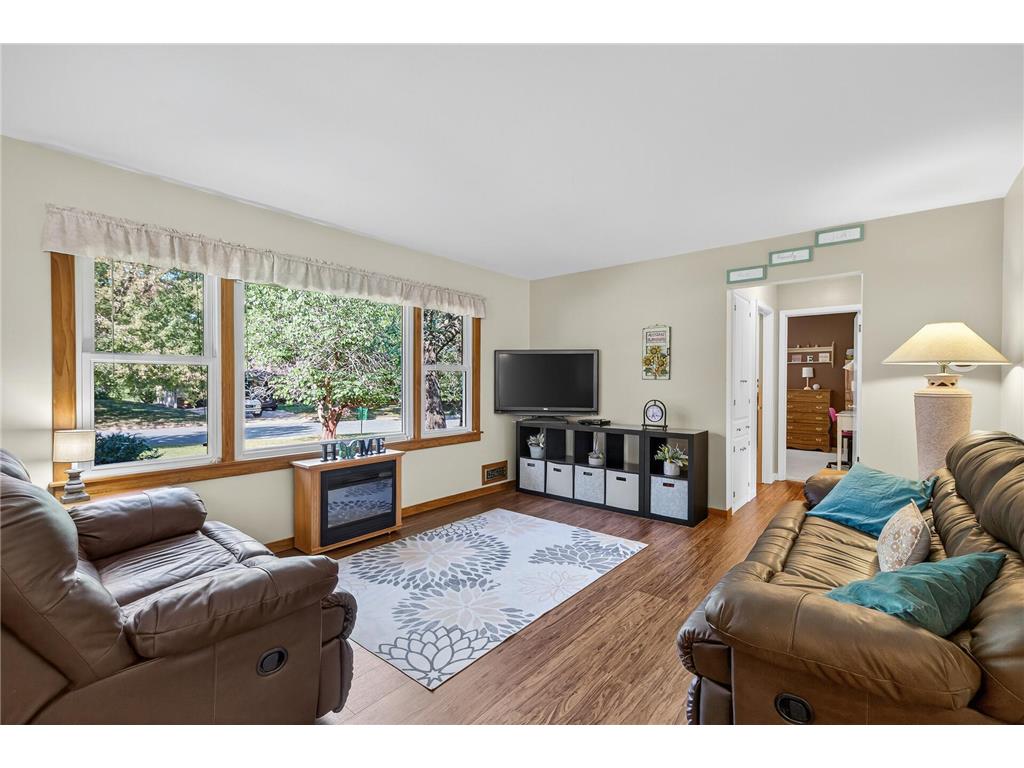 8549 Russell Avenue S Bloomington MN 55431 6822827 image3