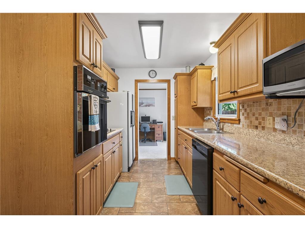 8549 Russell Avenue S Bloomington MN 55431 6822827 image7