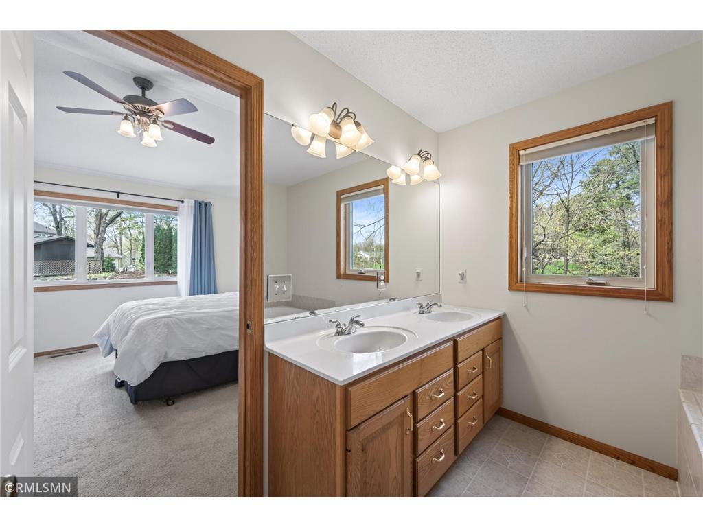 8549 Woodland Curve Saint Bonifacius MN 55375 7060156 image21