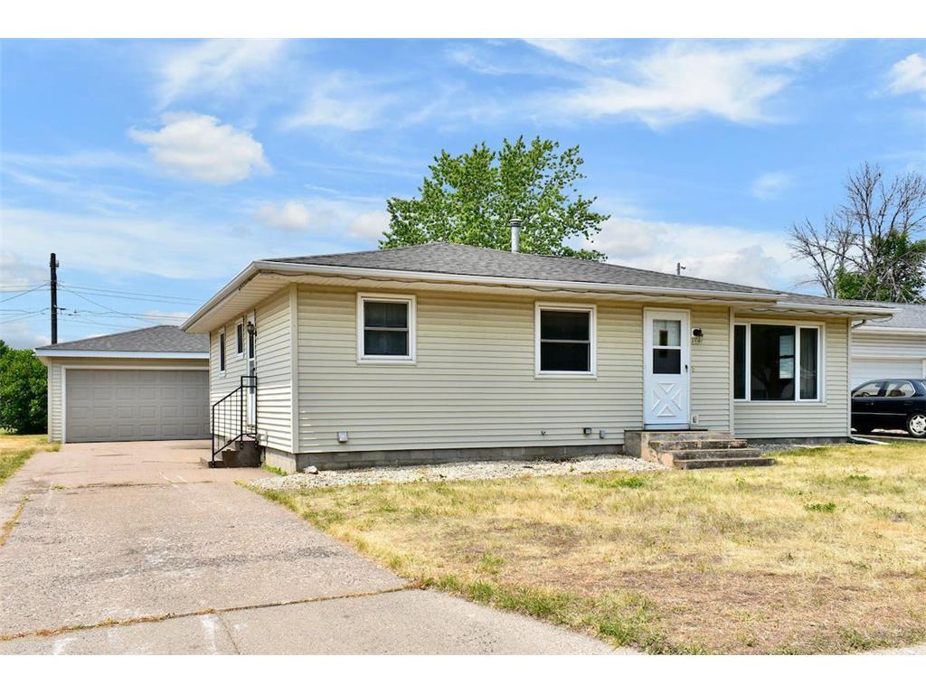 855 49th Avenue Goodview MN 55987 6389894 image1