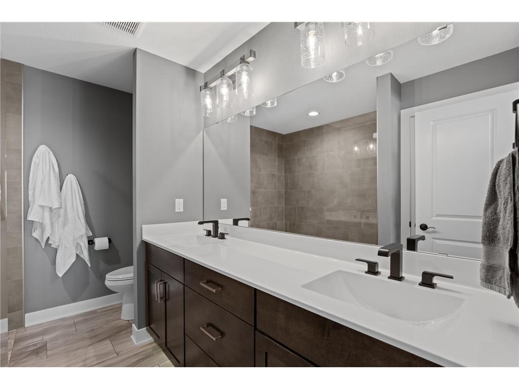 855 Towne Drive NE Byron MN 55920 7040407 image18