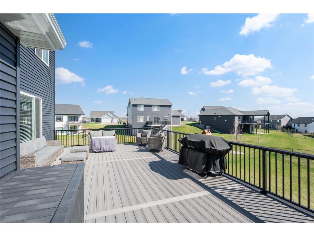855 Towne Drive NE Byron MN 55920 7040407 image4