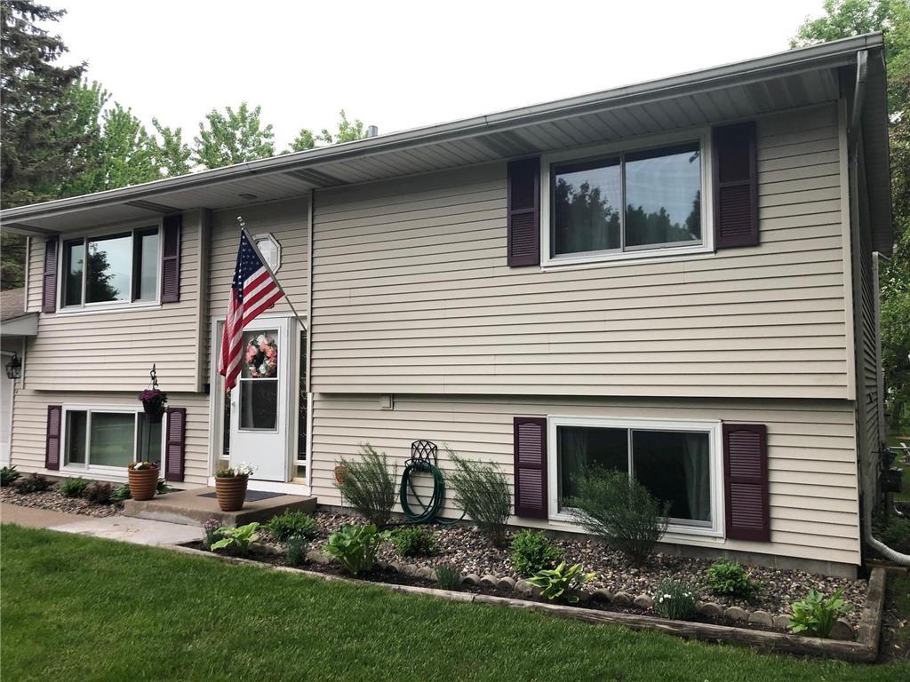 855 Westview Drive, Shoreview, MN, 55126 MLS 6318334 Edina Realty