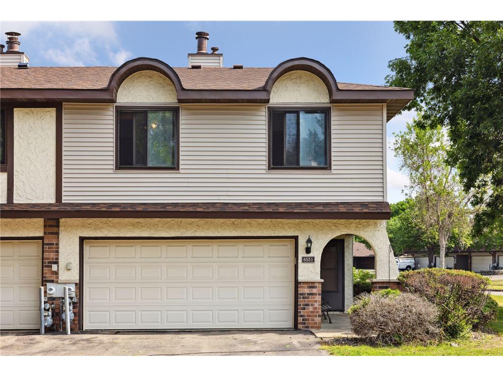 8551 Maplebrook Parkway N Brooklyn Park MN 55445 6404123 image1