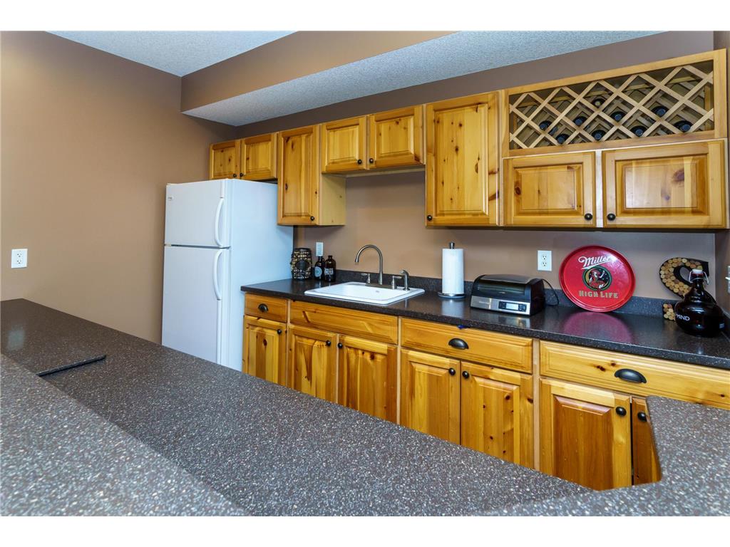 8551 Summit Oaks Bay Savage MN 55378 - Cate's or Hidden 7081943 image29