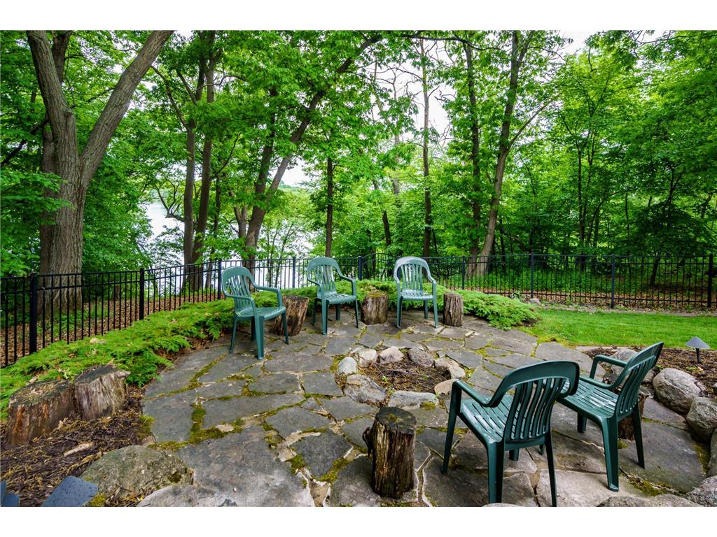 8551 Summit Oaks Bay Savage MN 55378 - Cate's or Hidden 7081943 image38