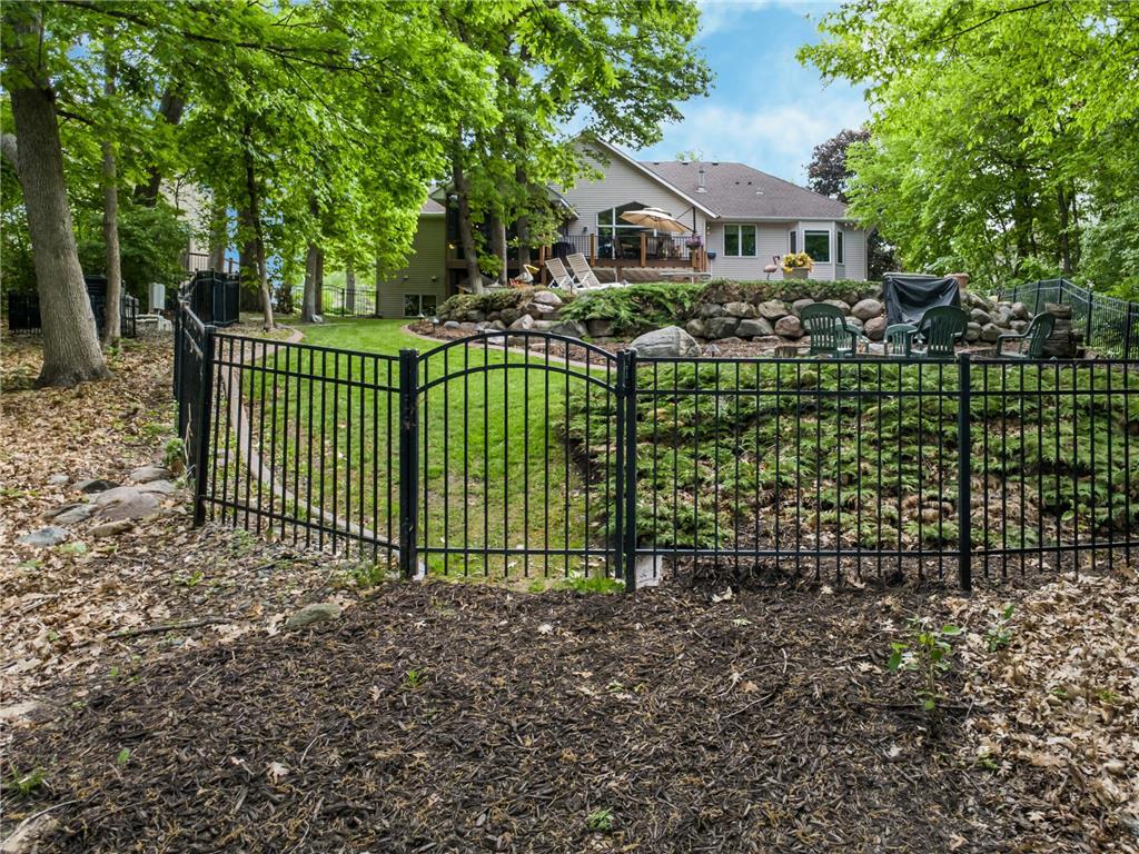 8551 Summit Oaks Bay Savage MN 55378 - Cate's or Hidden 7081943 image40