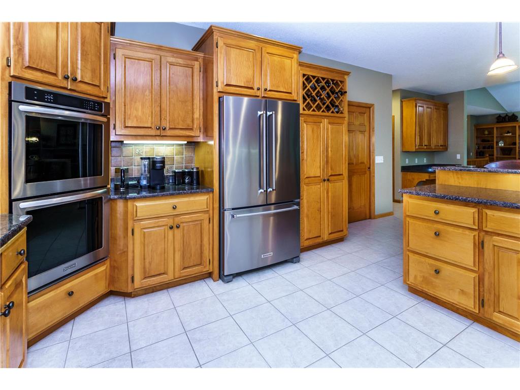 8551 Summit Oaks Bay Savage MN 55378 - Cate's or Hidden 7081943 image8