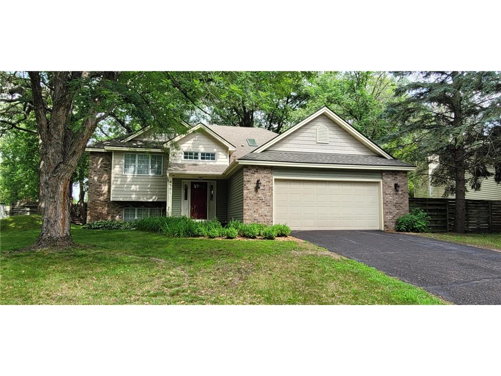 8551 Yalta Street NE Blaine MN 55014 6742156 image1