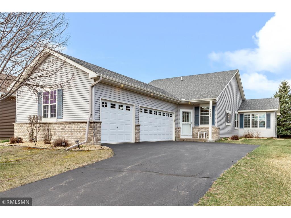 8553 Adair Circle N Brooklyn Park MN 55443 6527626 image1