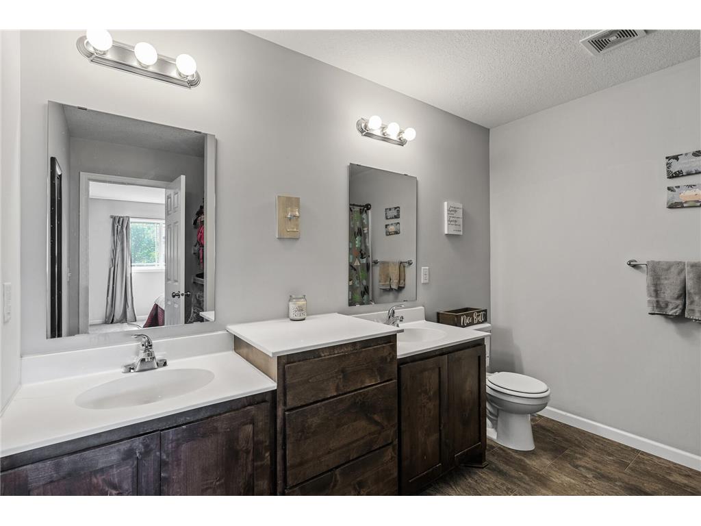 8555 Gateway Circle Monticello MN 55362 7025159 image10