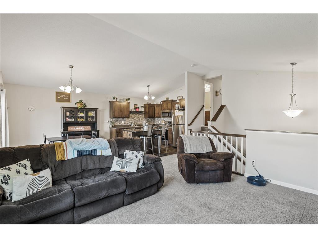 8555 Gateway Circle Monticello MN 55362 7025159 image3