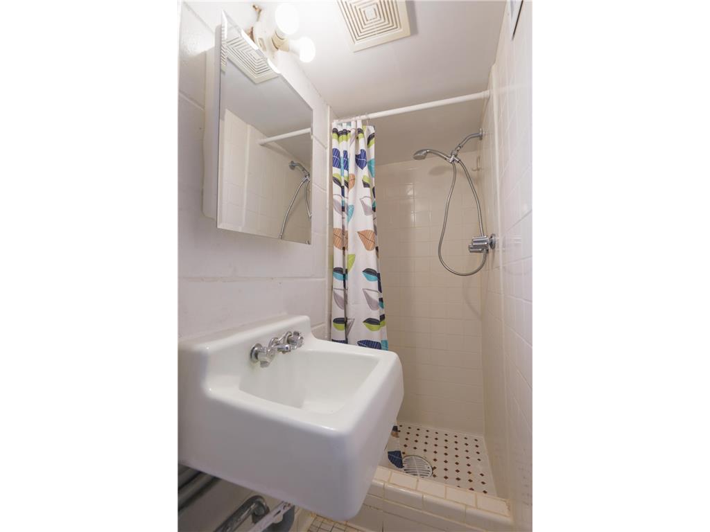 8556 Rich Avenue S Bloomington MN 55437 7009433 image15