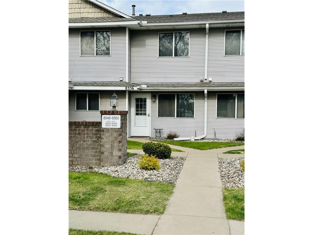8556 S Pond Trail Champlin MN 55316 7069638 image1