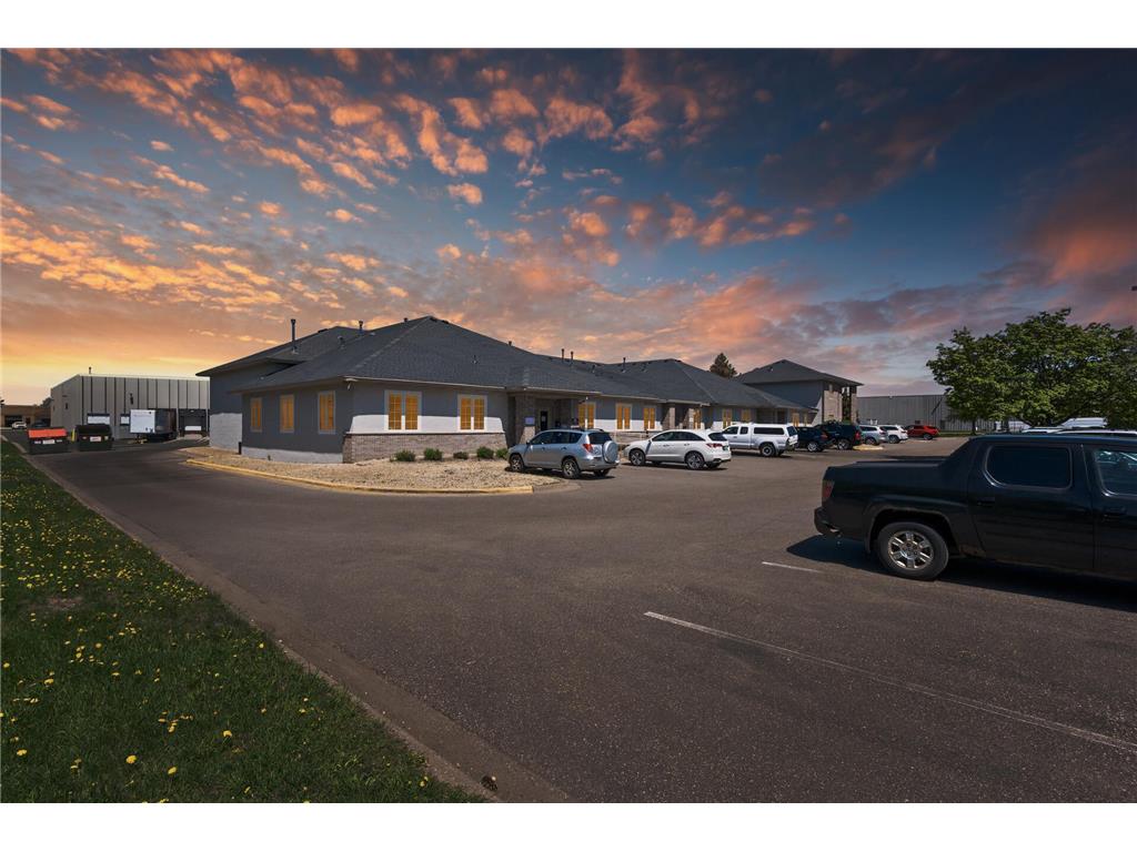 8557 Wyoming Avenue N #5 Brooklyn Park MN 55445 6716815 image1