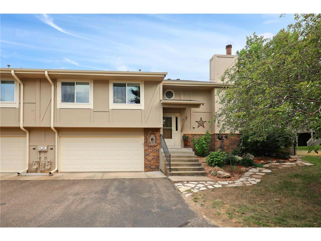 8557 Xenium Lane N Maple Grove MN 55369 6402996 image1
