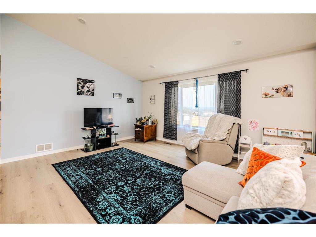 856 Golfview Avenue Zumbrota MN 55992 7107265 image17