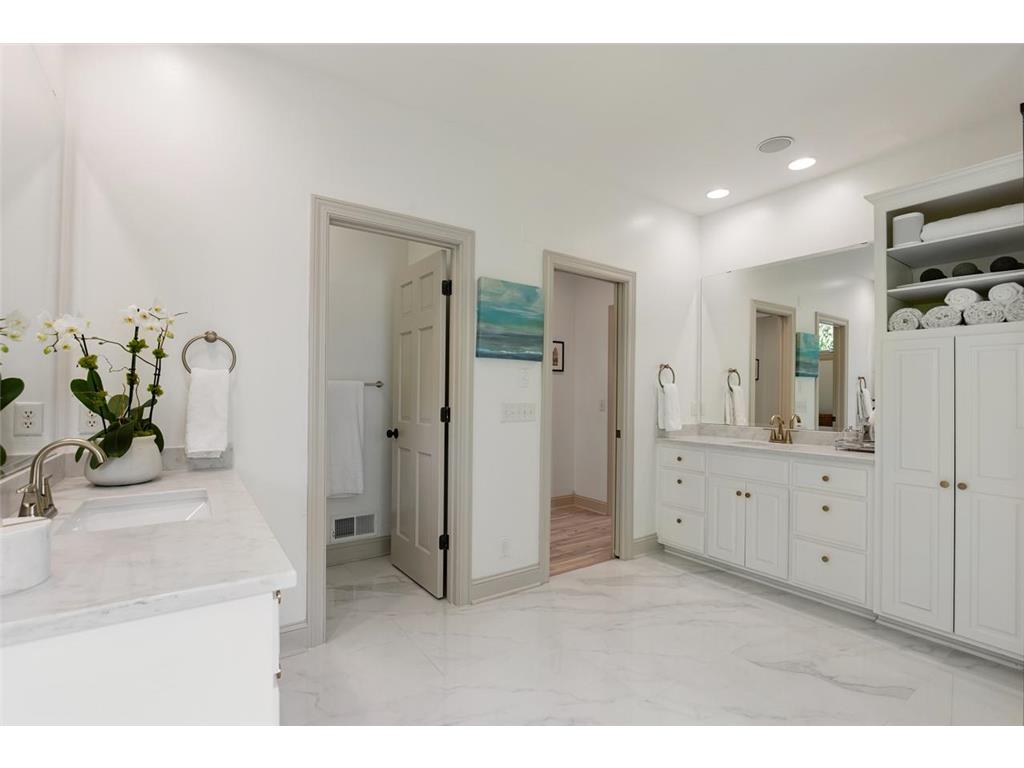 8562 French Curve Eden Prairie MN 55347 7084567 image38