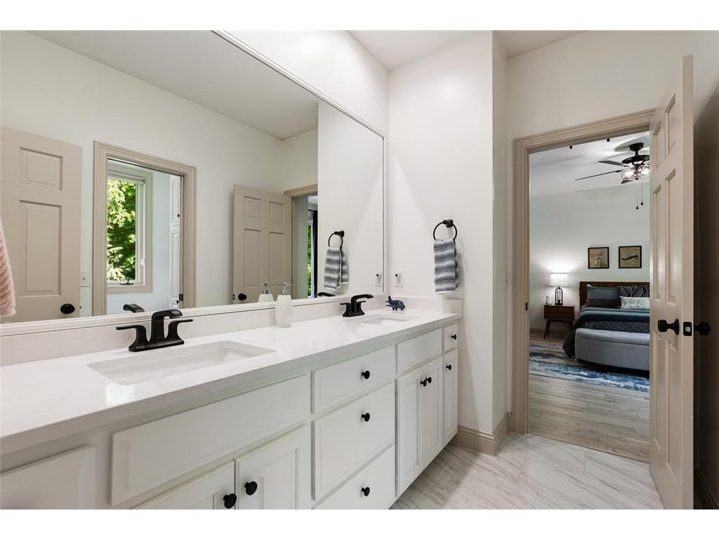 8562 French Curve Eden Prairie MN 55347 7084567 image43