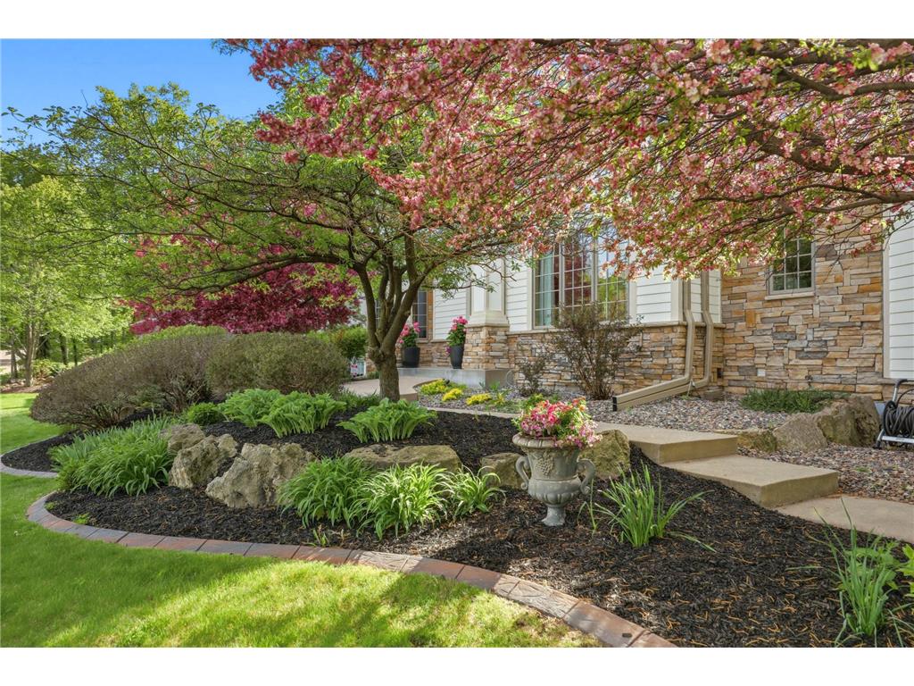 8562 French Curve Eden Prairie MN 55347 7084567 image76