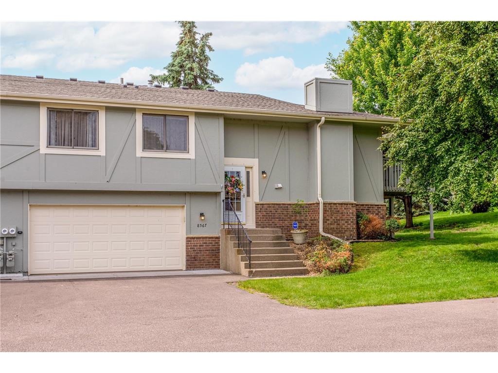 8567 Xenium Lane N Maple Grove MN 55369 6802306 image1