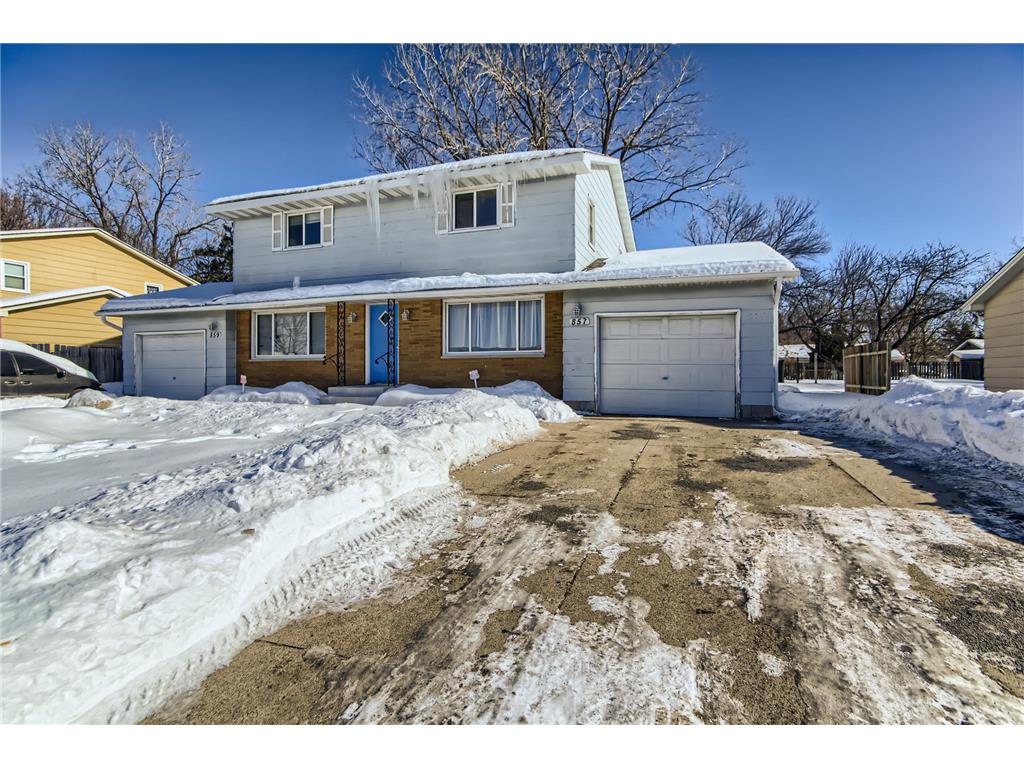 857/859 Greenway Avenue N Oakdale MN 55128 6329258 image1