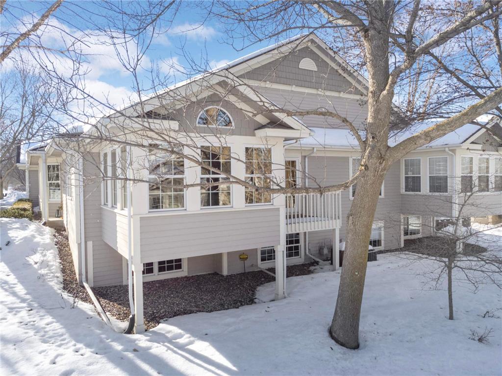 857 Ivy Lane, Eagan, MN, 55123 MLS 7607676 Edina Realty