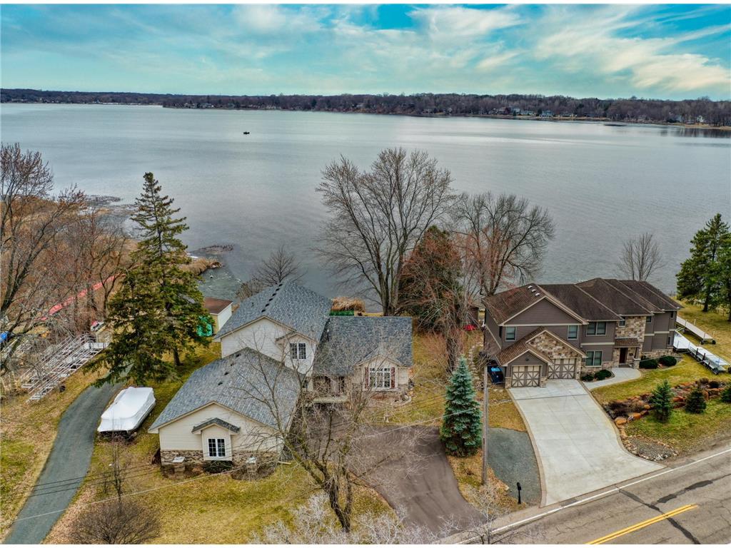 8571 N Shore Trail N Forest Lake MN 55025 - Forest 6492370 image1