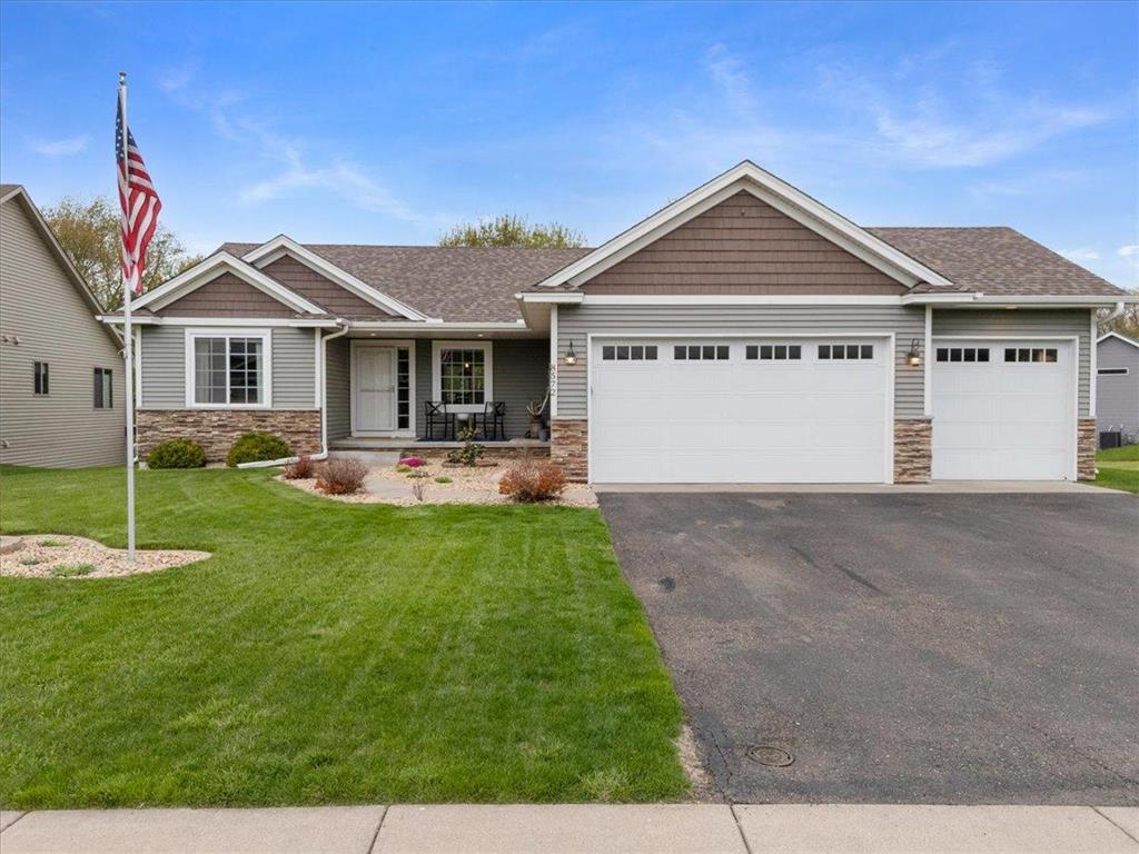 8572 Woodridge Trl Chisago City MN 55013 7070503 image1
