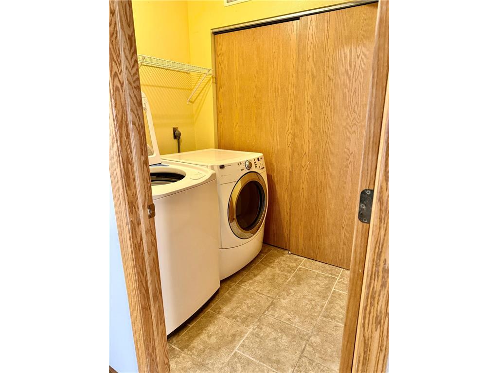 8573 Cardiff Lane Eden Prairie MN 55344 6696138 image3